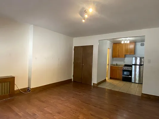 Rented by REAL New York | media 9