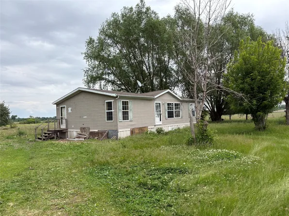 2930 Quarry Rd, Marshalltown, IA 50158