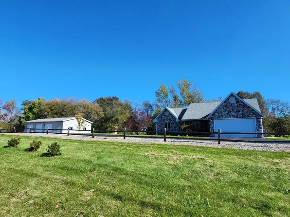 N6730 State Road 67, Iron Ridge, WI 53035