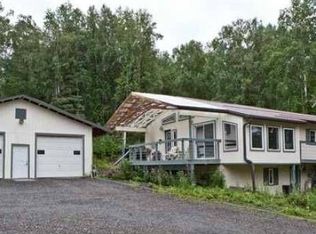 752 Gold Vein Rd, Fairbanks, AK 99712