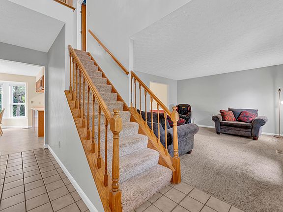4th image of 5609 Sandbrook Ln