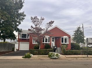 119 Bradford Ave, East Haven, CT 06512