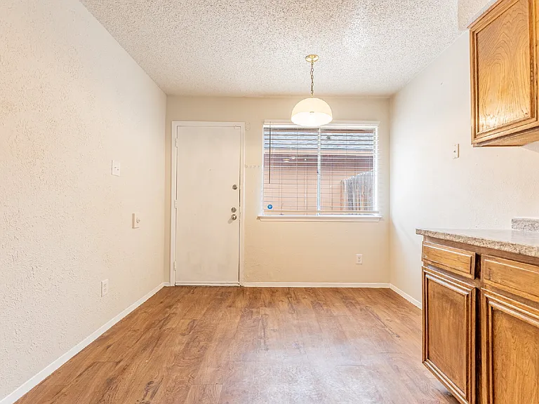 323 W William Cannon Dr #A — Photo 14