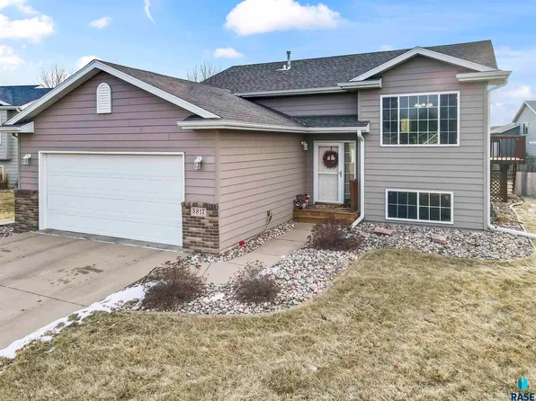 5817 W Teem St, Sioux Falls, SD 57107