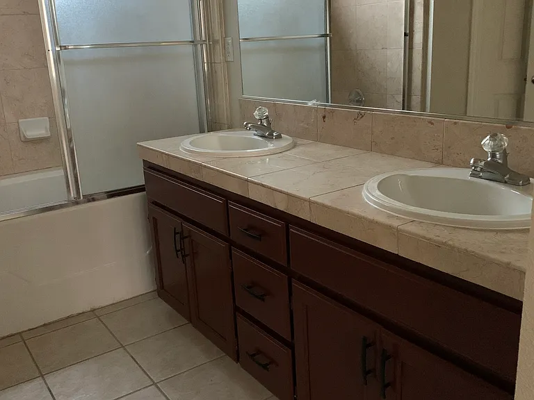 3638 Jasmine Cir — Photo 5