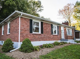 9904 Nanka Rd, Louisville, KY 40272