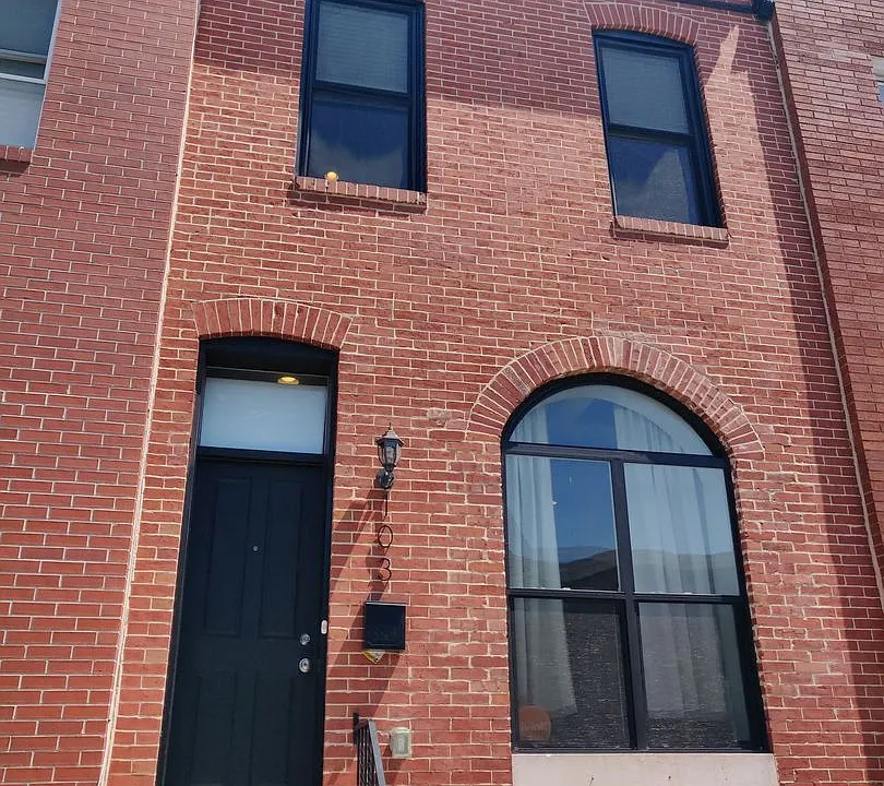 103 S Highland Ave