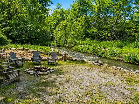 5th image of 4918 Township Road 32 S