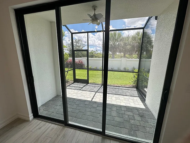 7502 Rockefeller Dr — Photo 12