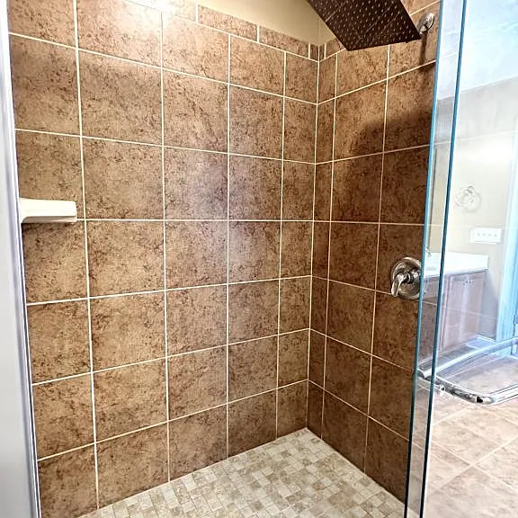 2928 Prioress Dr — Photo 18