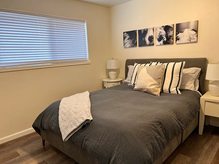 1109 Willow Ave — Photo 10