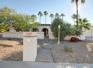 2017 E Orangewood Ave, Phoenix, AZ 85020