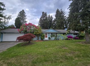 4904 NE 9th St, Renton, WA 98059