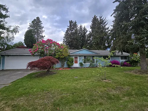 4904 NE 9th St Photo 1