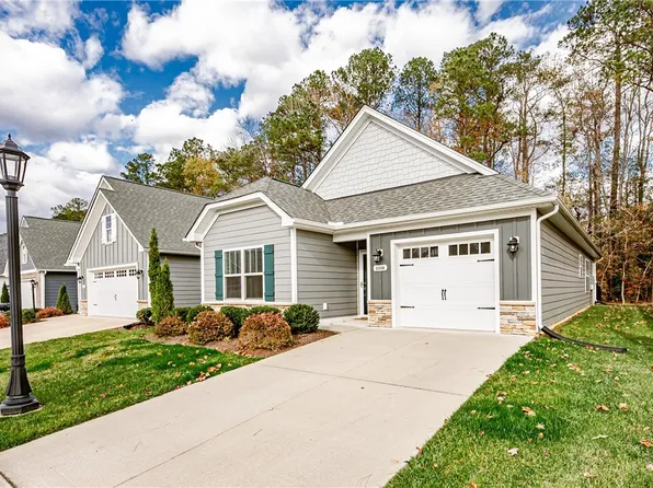 3328 Rock Creek Villa Dr, Quinton, VA 23141