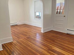 24 Enfield St, Indian Orchard, MA 01151