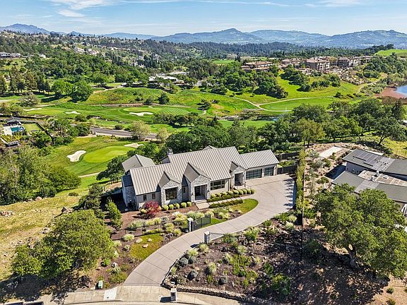 3rd image of 3758 Skyfarm Drive