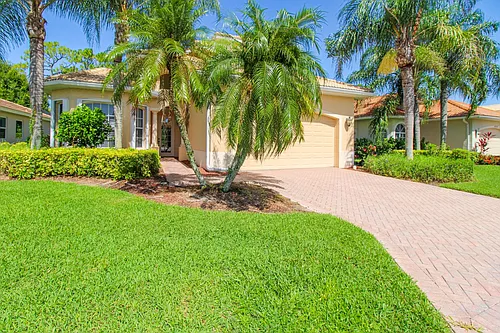 28130 L Burton Fletcher Ct Photo 1