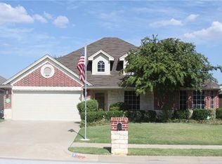 1004 Rolling Meadows Dr, Burleson, TX 76028