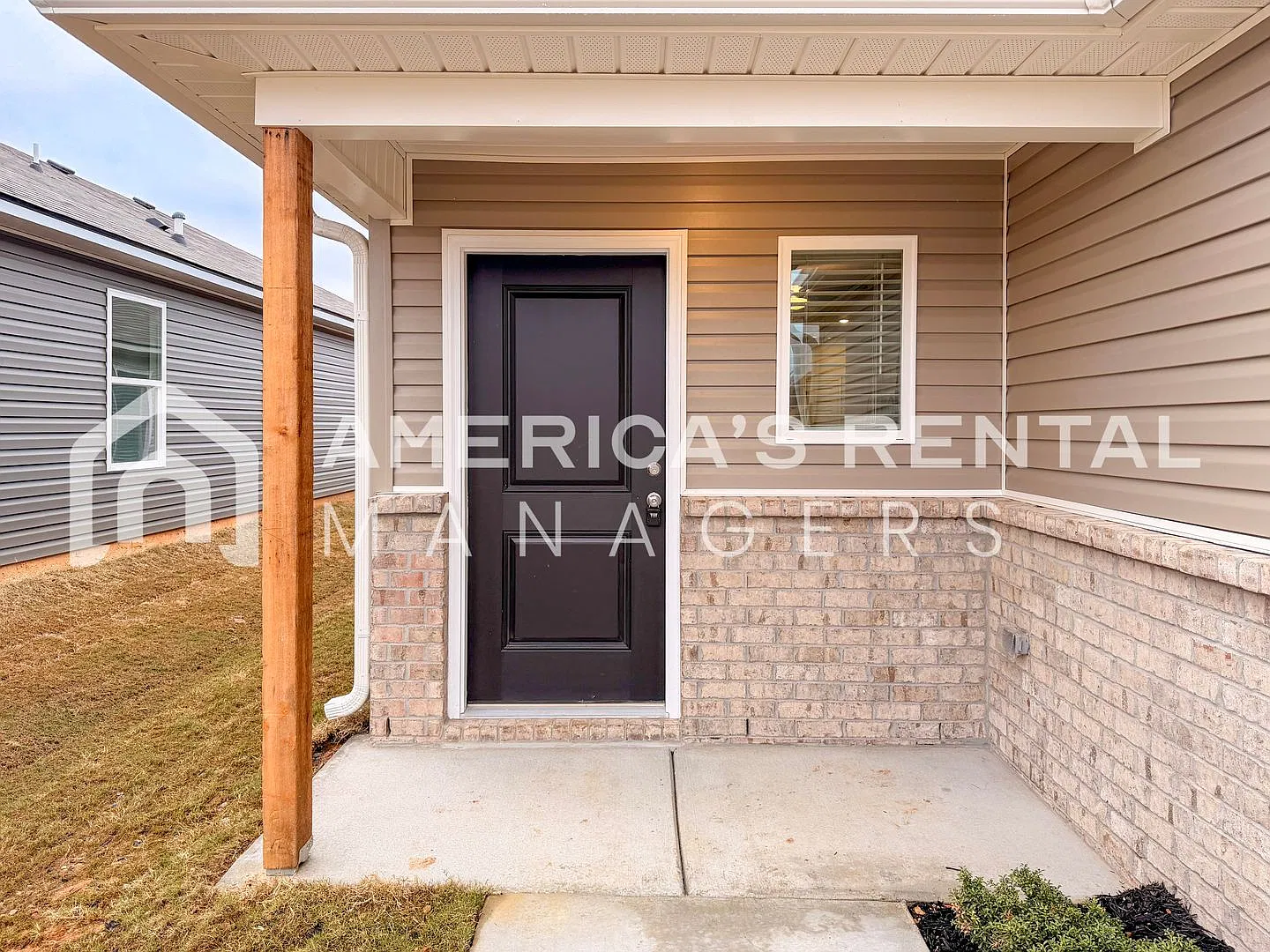 Move-In Ready on White River Road in Decatur, AL! Available to View with a 48 Hour Notice! — Photo 3