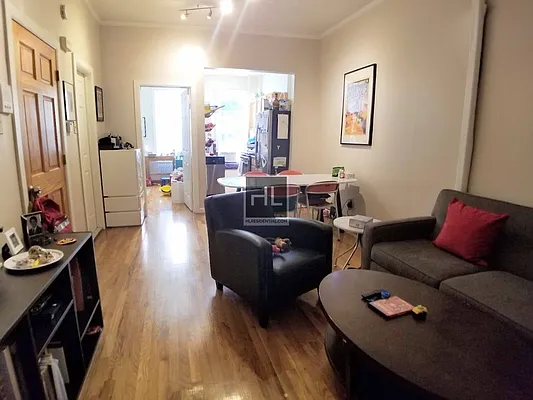 Rented by Highline Residential | media 5