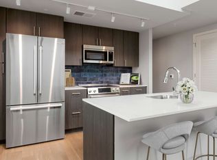 Cortland Rosslyn, Arlington, VA 22209
