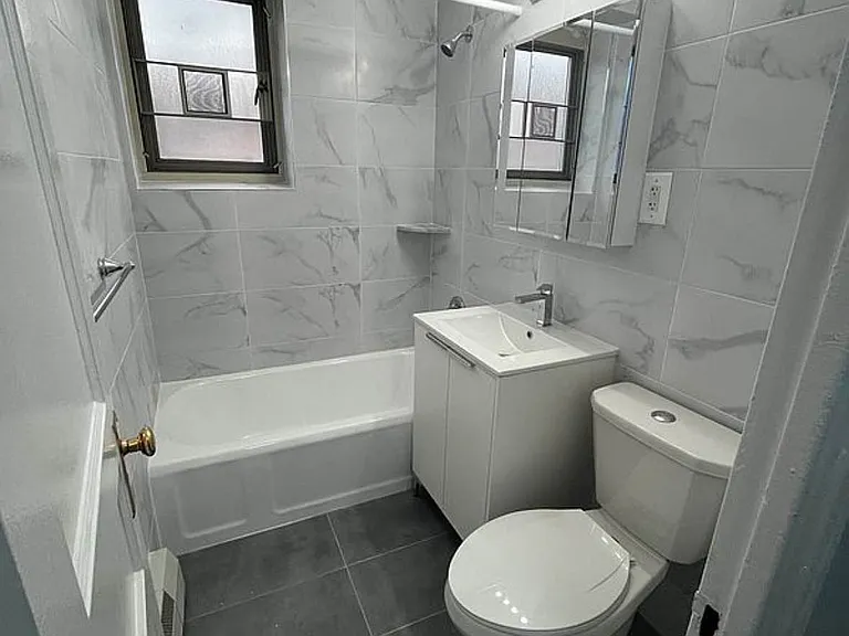 185-15 64th Ave #2 — Photo 8