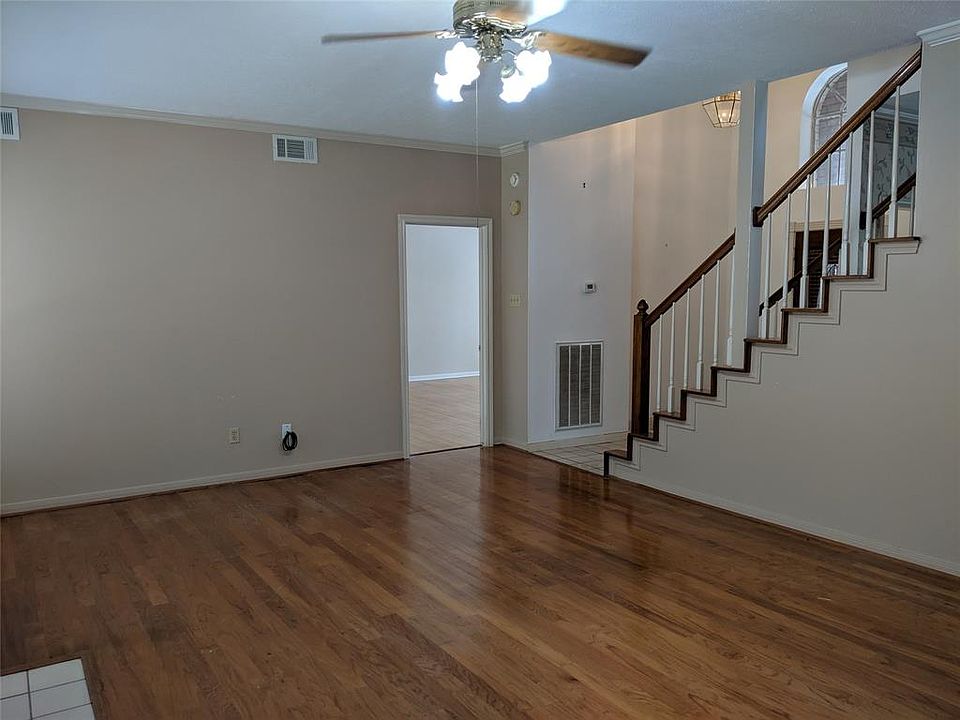 1st image of 6322 Brittany Park Ln