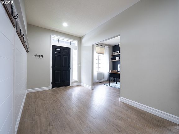 3rd image of 8700 NE 97th Ct