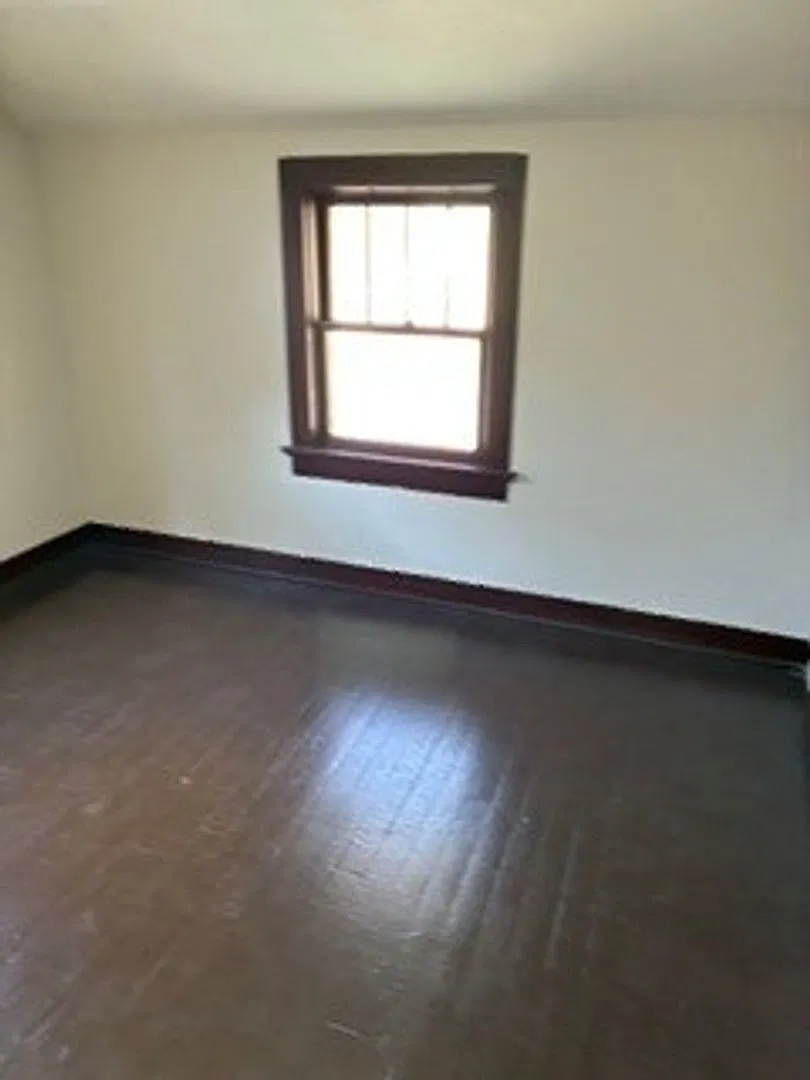 Nice 3-bedroom 2 story Located at 3222 Winter St — Photo 3