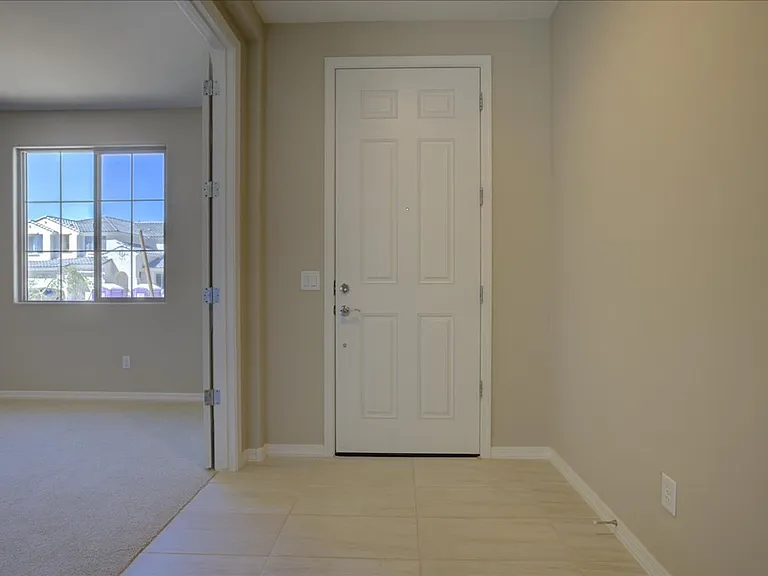 13466 E Joseph Mills Ln — Photo 4