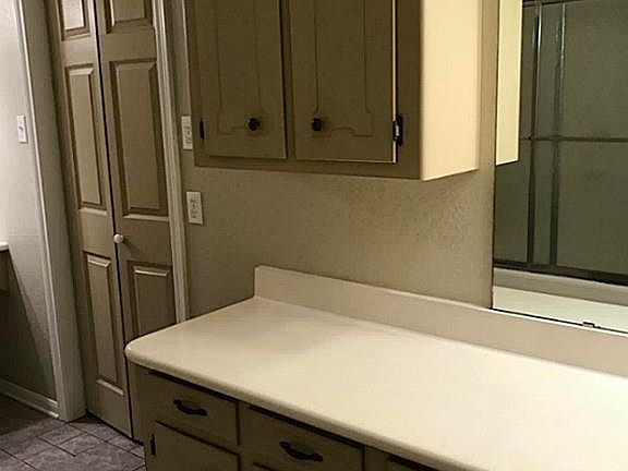 5th image of 1607 Parkway Dr