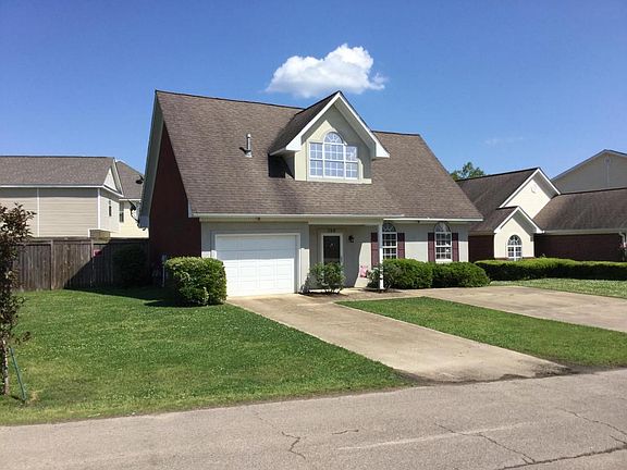 3rd image of 120 Loch Ln