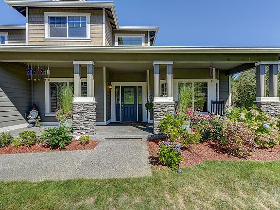 3rd image of 4317 203rd Ave NE