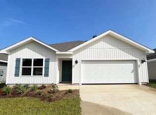 1764 Paisleigh Dr, Cantonment, FL 32533
