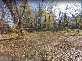 E 18th St, Erie, PA 16503