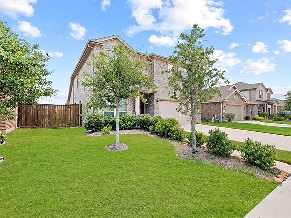 4th image of 6714 Barrington Creek Trce