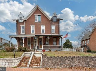 313 Chestnut St, Spring City, PA 19475