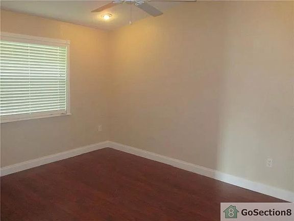 5th image of 722 N Lauderdale Ave