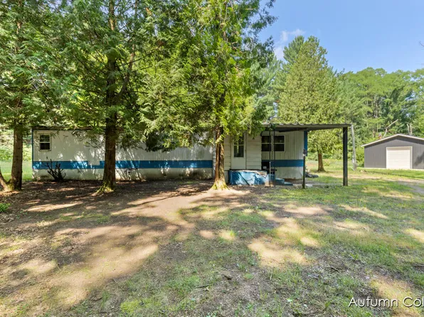 11981 Podunk Ave NE, Greenville, MI 48838