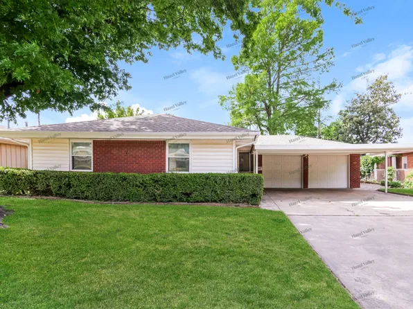 7008 NW 25th St, Bethany, OK 73008