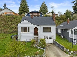 1621 Charleston Beach Rd W, Bremerton, WA 98312