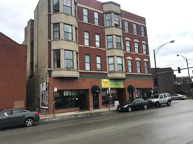 1st image of 944 N Orleans St #4