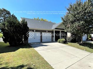 2706 Impatien Dr, Charlotte, NC 28215