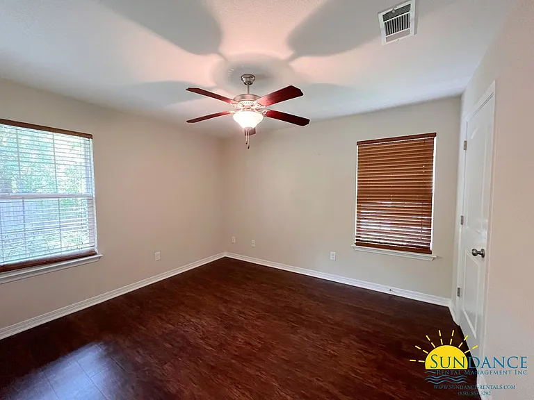 58 N Eden Park Dr — Photo 8