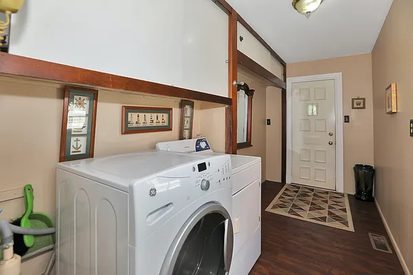 Sold by Trebach Realty | media 23