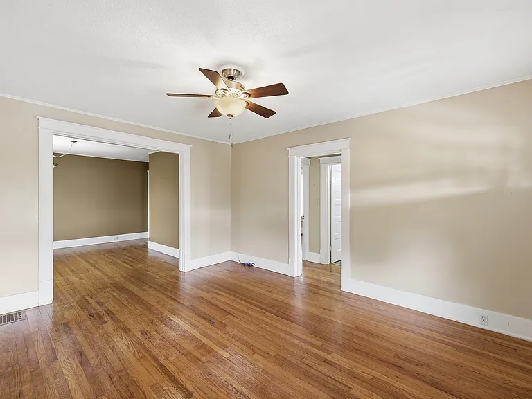 1105 Westwood Ave — Photo 7
