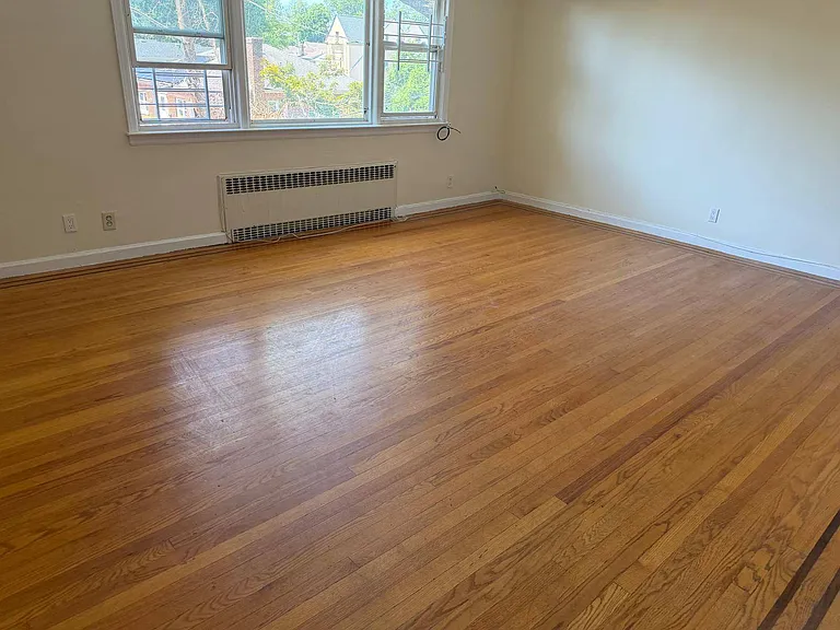 82 Laurel Pl — Photo 5