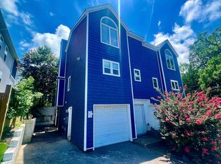415 34th 1/2 St, Virginia Beach, VA 23451