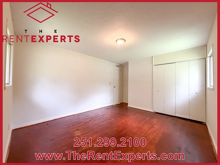 2554 Morningside Dr — Photo 10